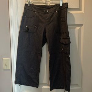 Athleta capri pants